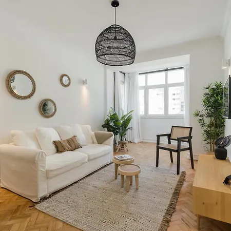 Elegant 2br With Balcony Apartamento *